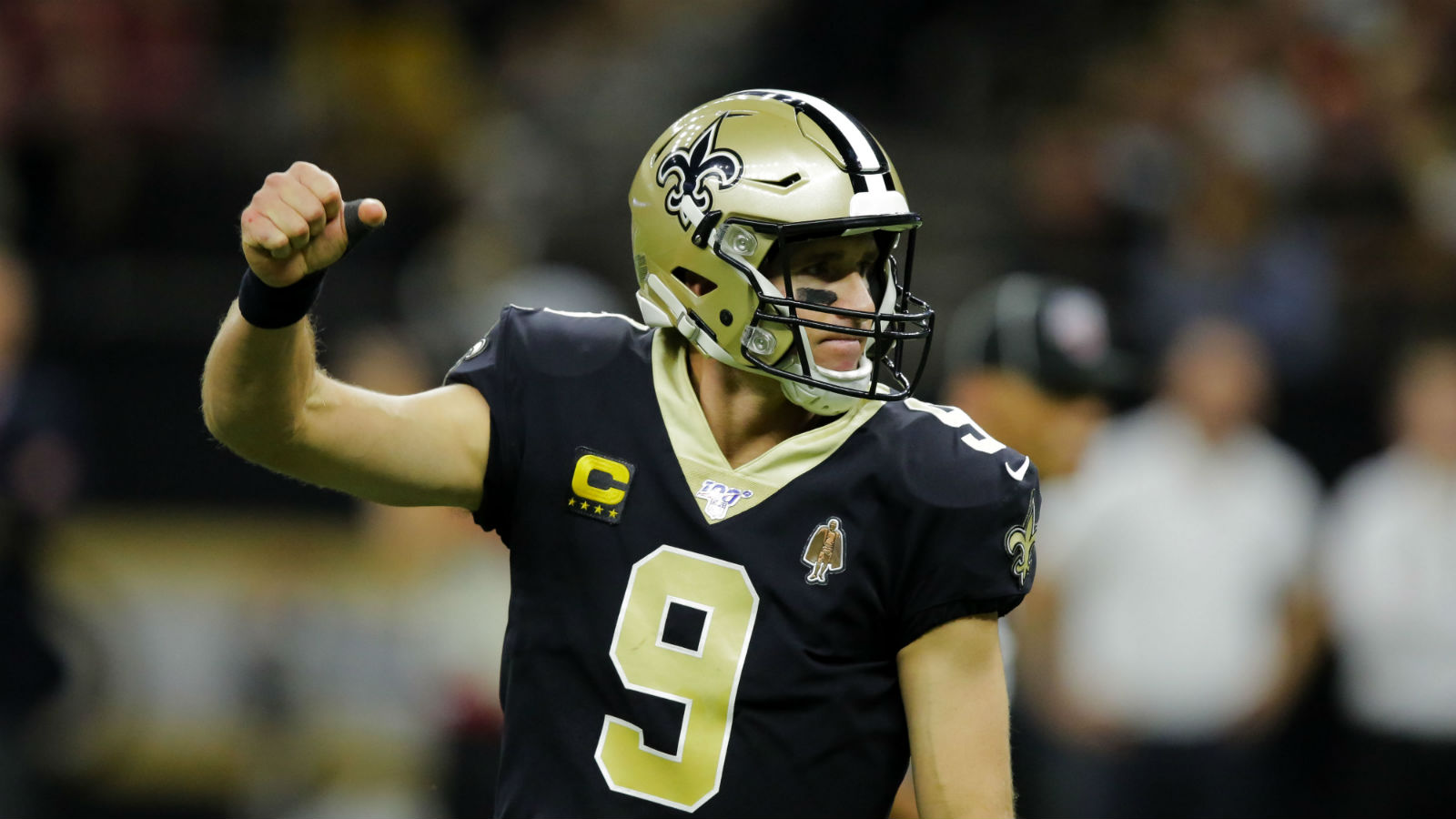 SLIPS: Favorites Pay Off For NFL Bettors At Midway Point