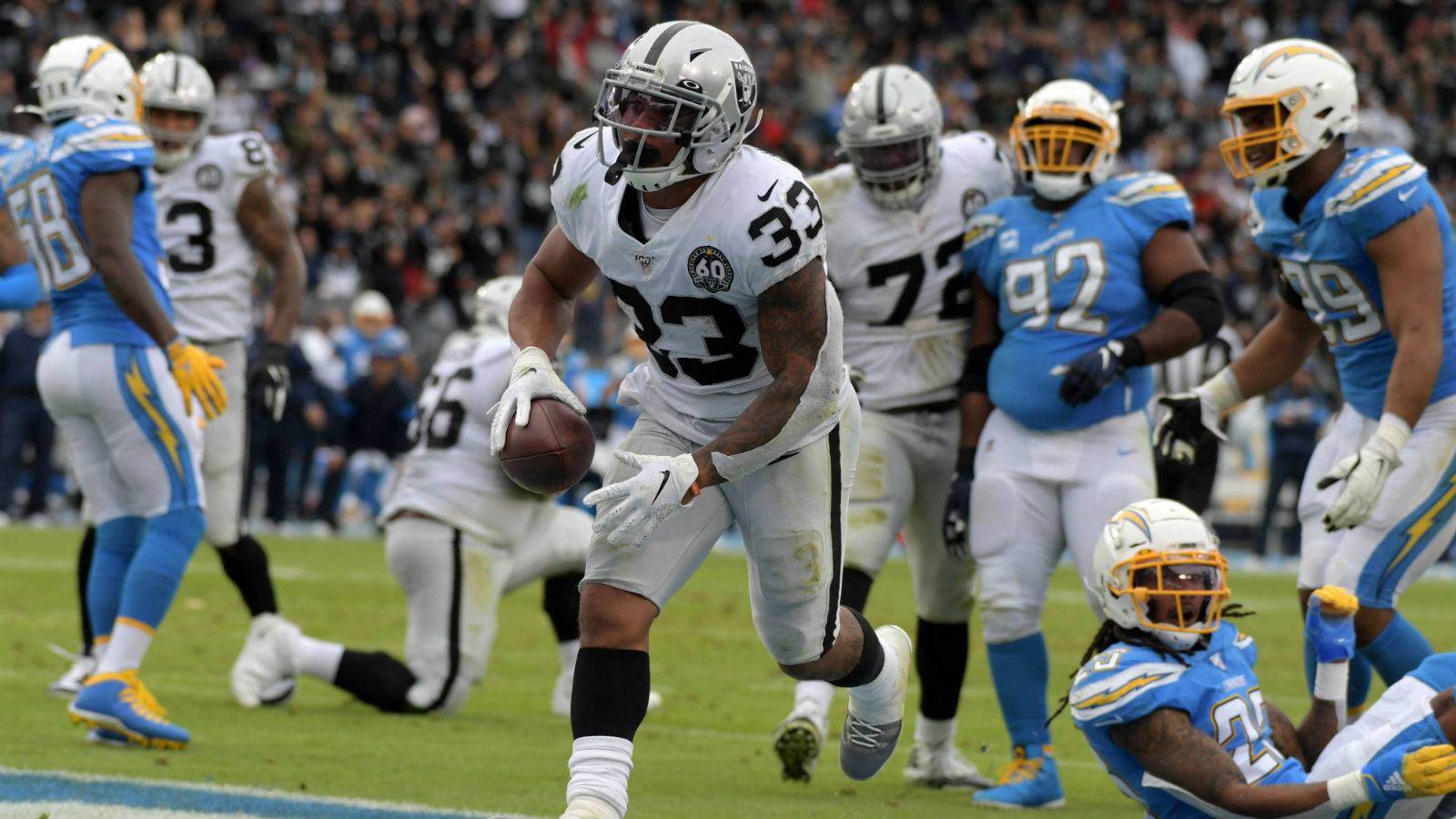 SLIPS: Outright Underdog Wins Help Books Salvage NFL Week 16