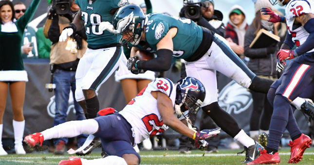 Top NFL Four-Team Parlay Bet to Consider Backing in Week 17