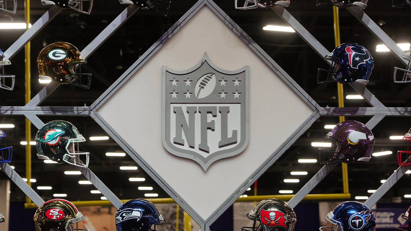 NFL 2025 Next Coach Fired Odds: Bottom-feeders face off in Week 10