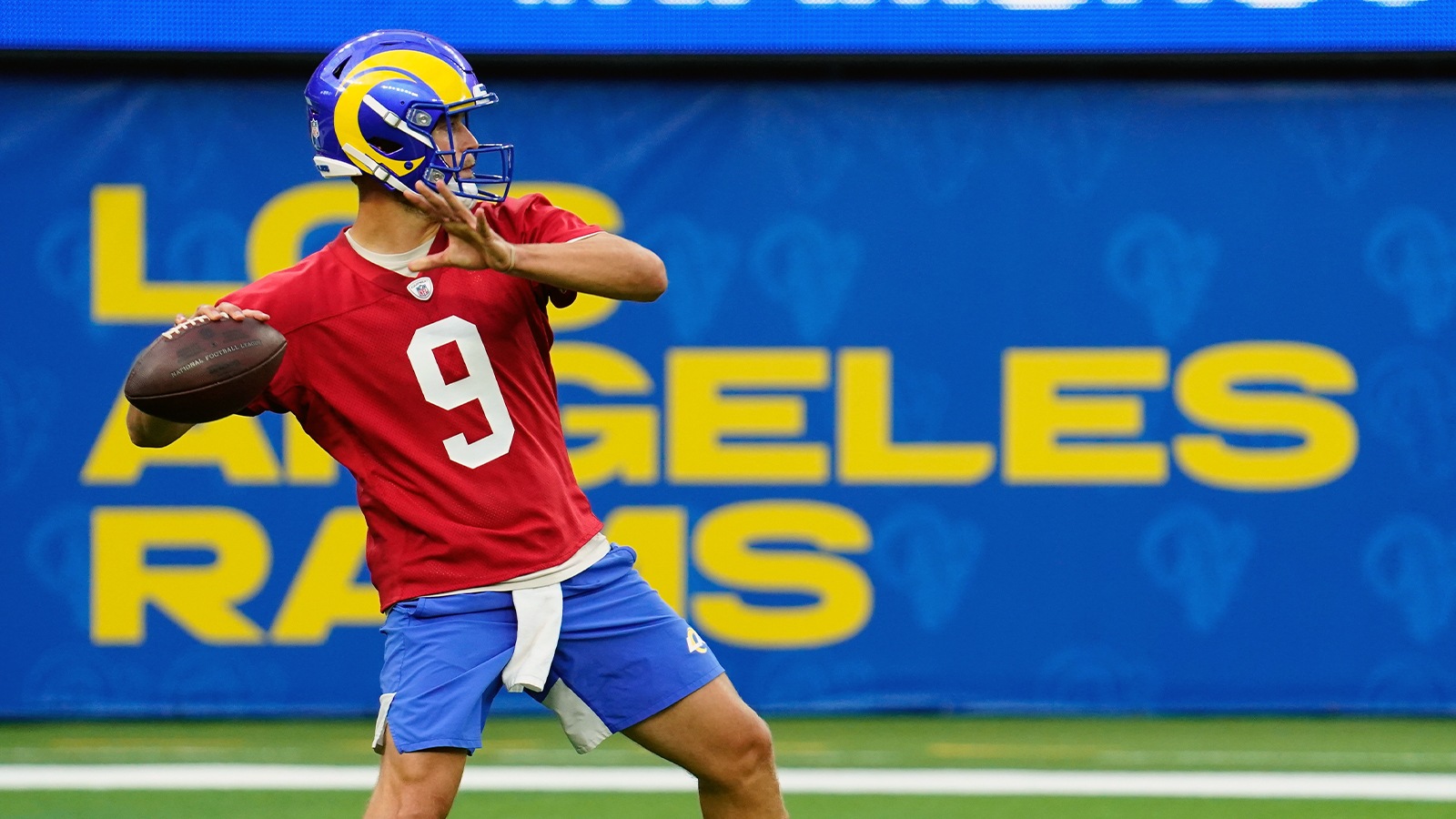 How Much Would You Make Betting On Matthew Stafford Each Week?