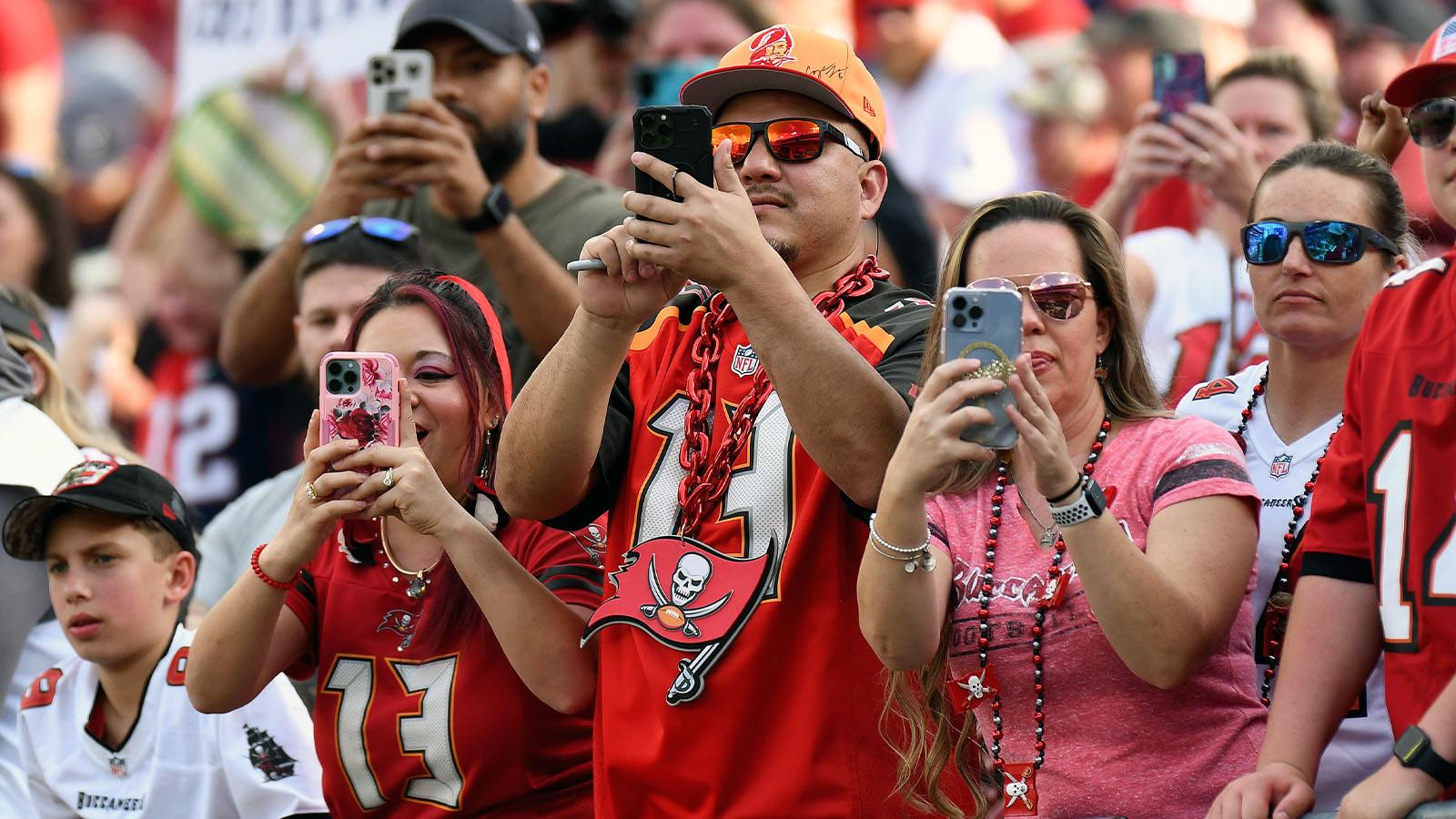 Tampa Bay Buccaneers Next QB Odds: Life After Tom Brady?